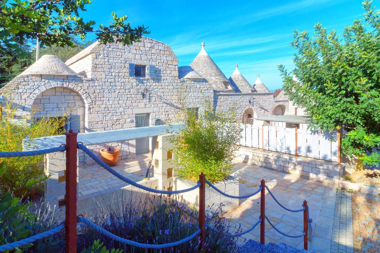 Navolte Trulli E Quiete Villa Locorotondo Exterior foto