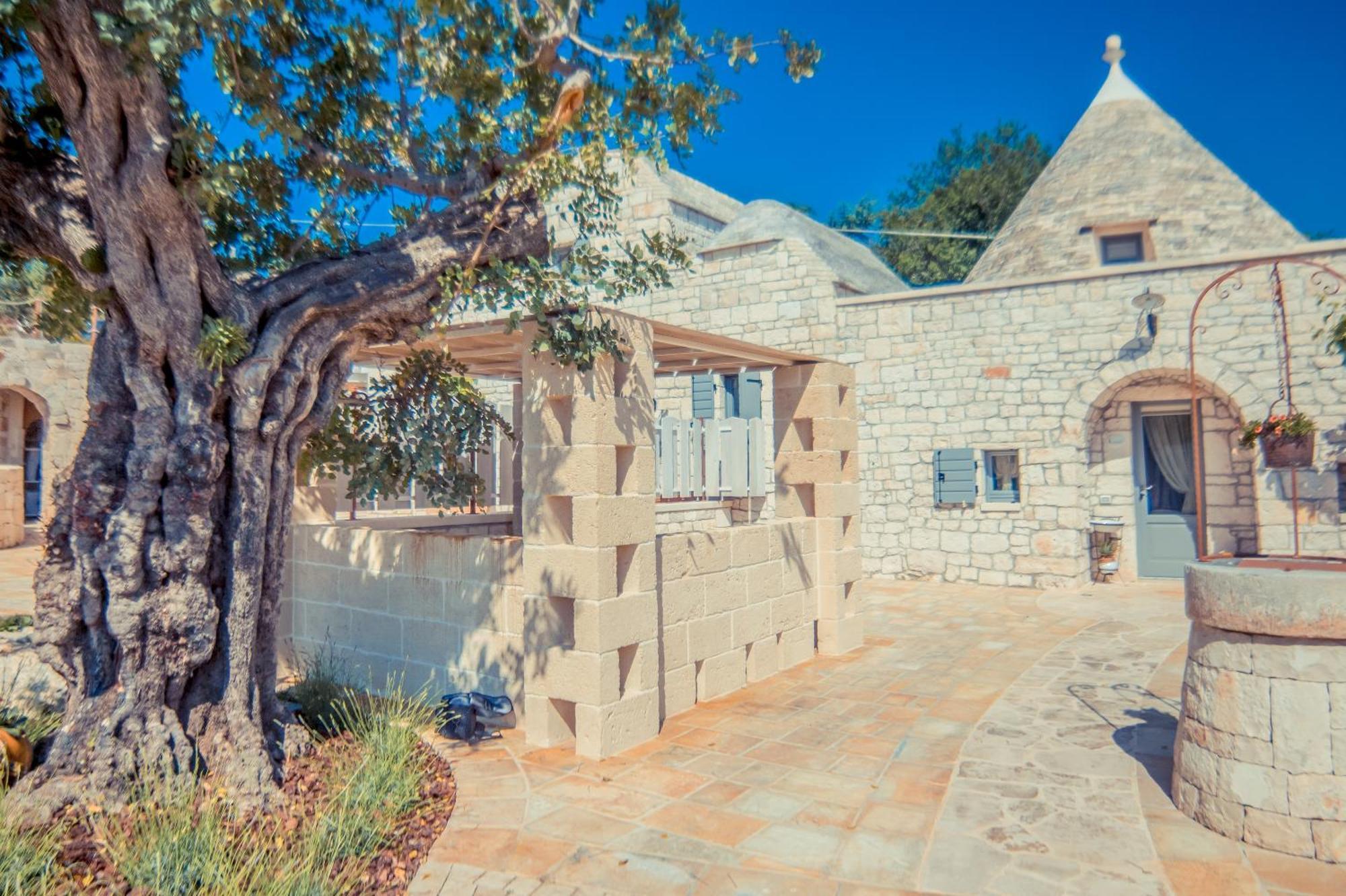 Navolte Trulli E Quiete Villa Locorotondo Exterior foto