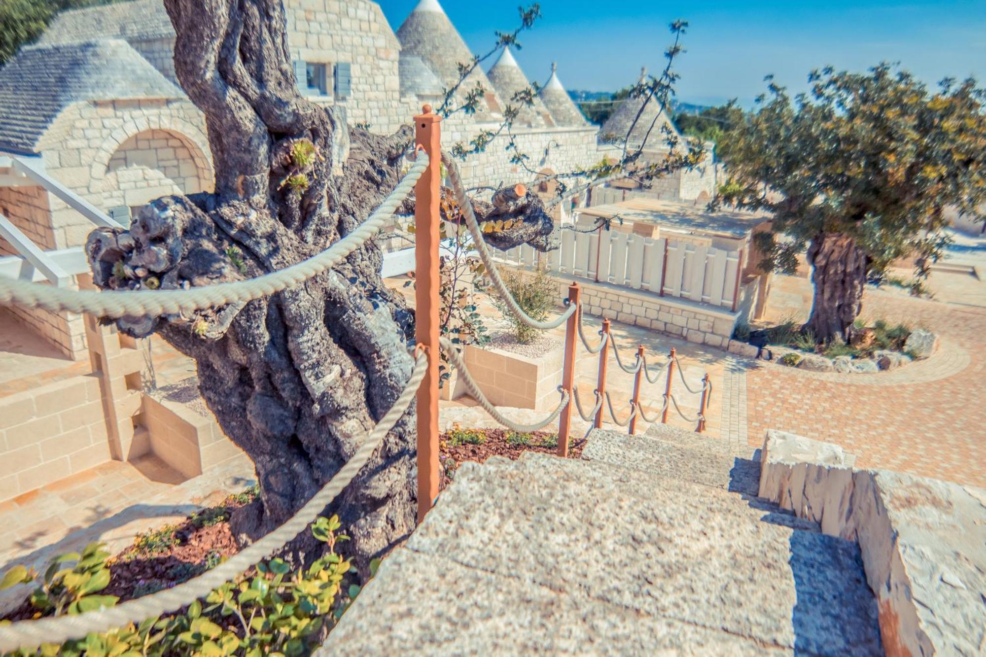 Navolte Trulli E Quiete Villa Locorotondo Exterior foto