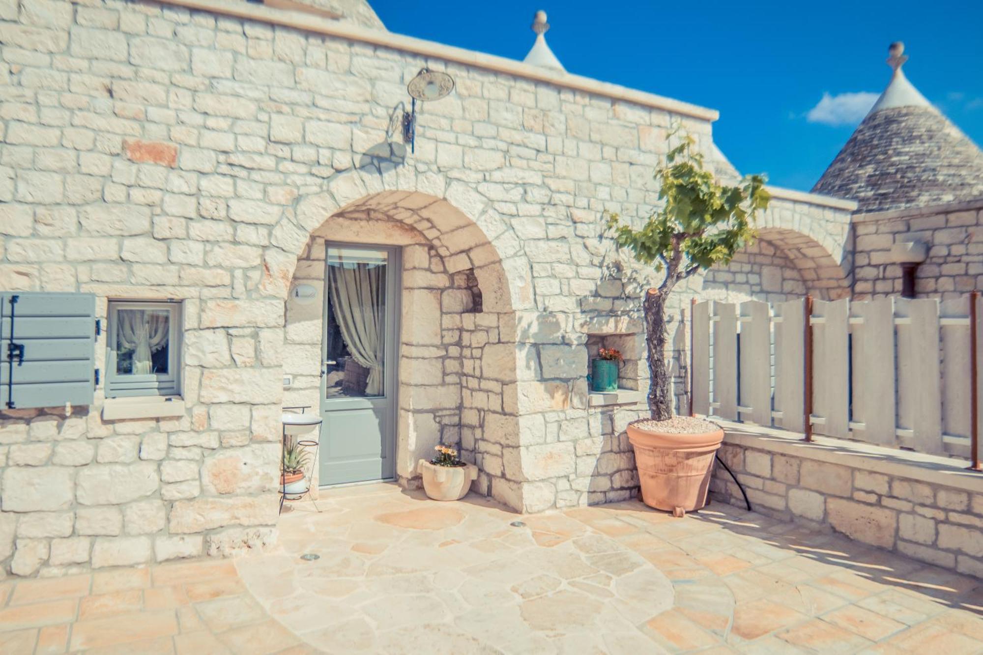 Navolte Trulli E Quiete Villa Locorotondo Exterior foto