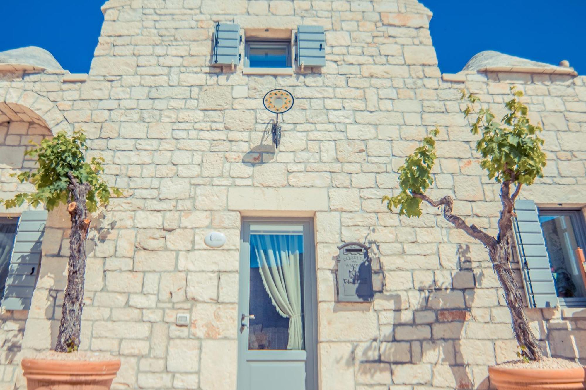 Navolte Trulli E Quiete Villa Locorotondo Exterior foto